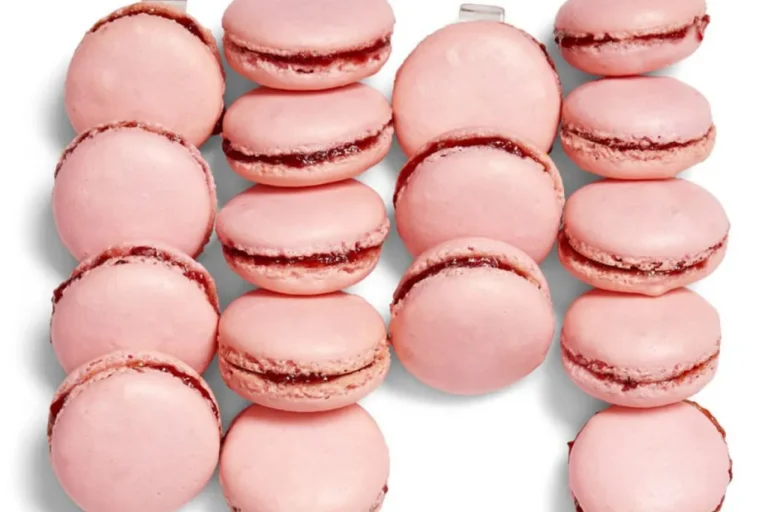 Foolproof Macaron Recipe (Easy)